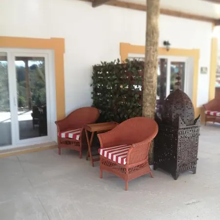 Monte Areias Casa De Campo/passadico/pateo/rampa *