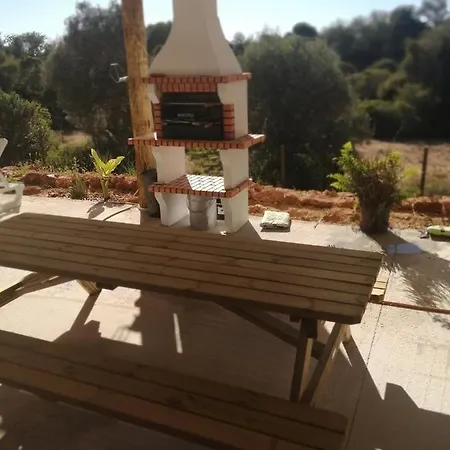 Holiday home Monte Areias Casa De Campo/passadico/pateo/rampa