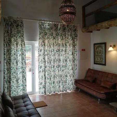 Monte Areias Casa De Campo/passadico/pateo/rampa