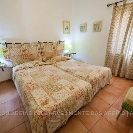 Monte Areias Casa De Campo/passadico/pateo/rampa 別荘 *
