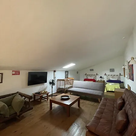 Holiday home Monte Areias Casa De Campo/passadico/pateo/rampa Porches (Algarve)