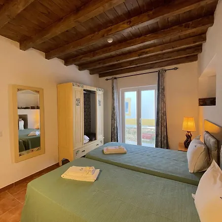 Monte Areias Casa De Campo/passadico/pateo/rampa