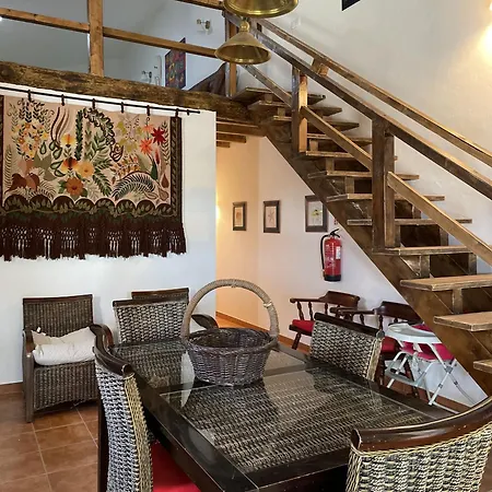 Holiday home Monte Areias Casa De Campo/passadico/pateo/rampa