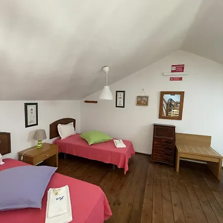 Holiday home Monte Areias Casa De Campo/passadico/pateo/rampa Porches (Algarve)