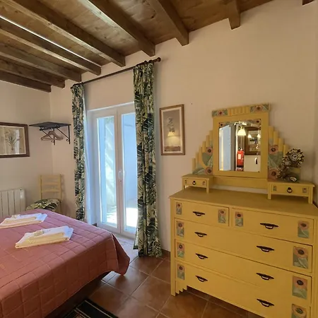 Holiday home Monte Areias Casa De Campo/passadico/pateo/rampa *