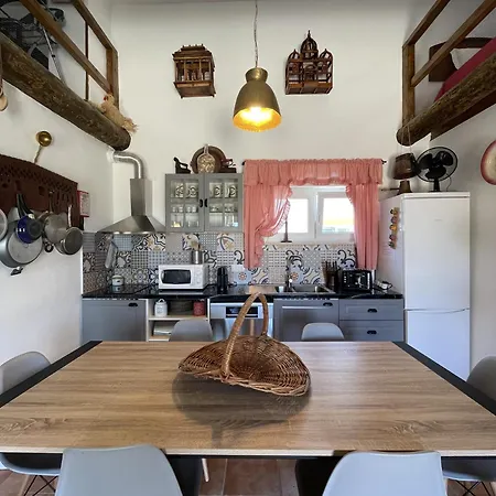 Monte Areias Casa De Campo/passadico/pateo/rampa *