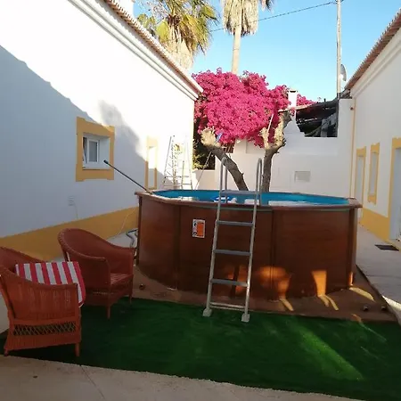 Monte Areias Casa De Campo/passadico/pateo/rampa 別荘 *